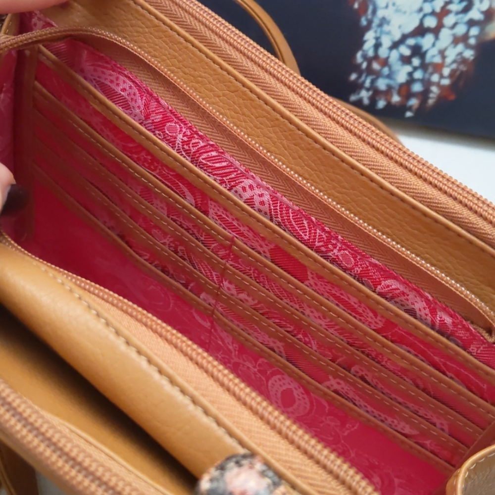 Sharif Crosby Tan With Leopard Print And Trim - image 8